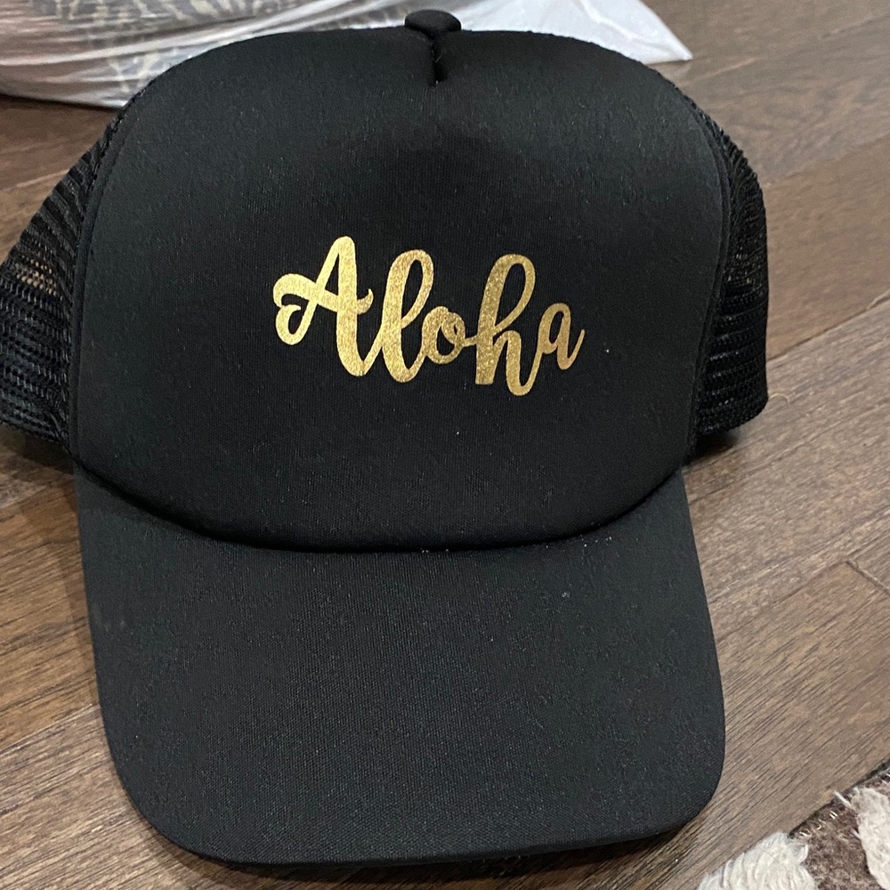 Black and Gold Aloha Trucker Hat